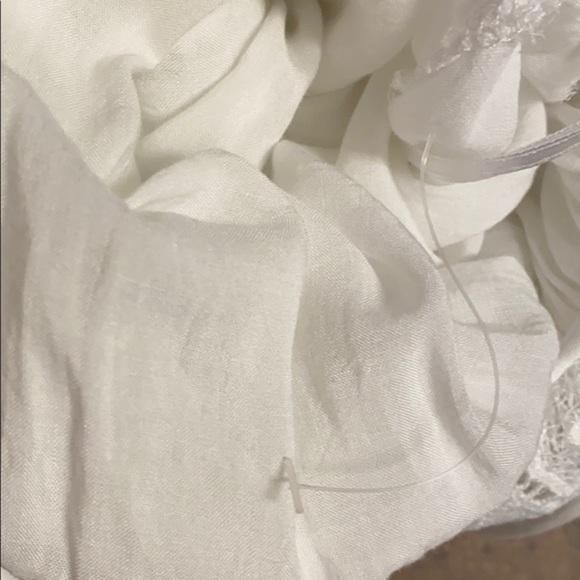 Lulumari White Eyelet Cut Out Dress Small - Picture 8 of 8